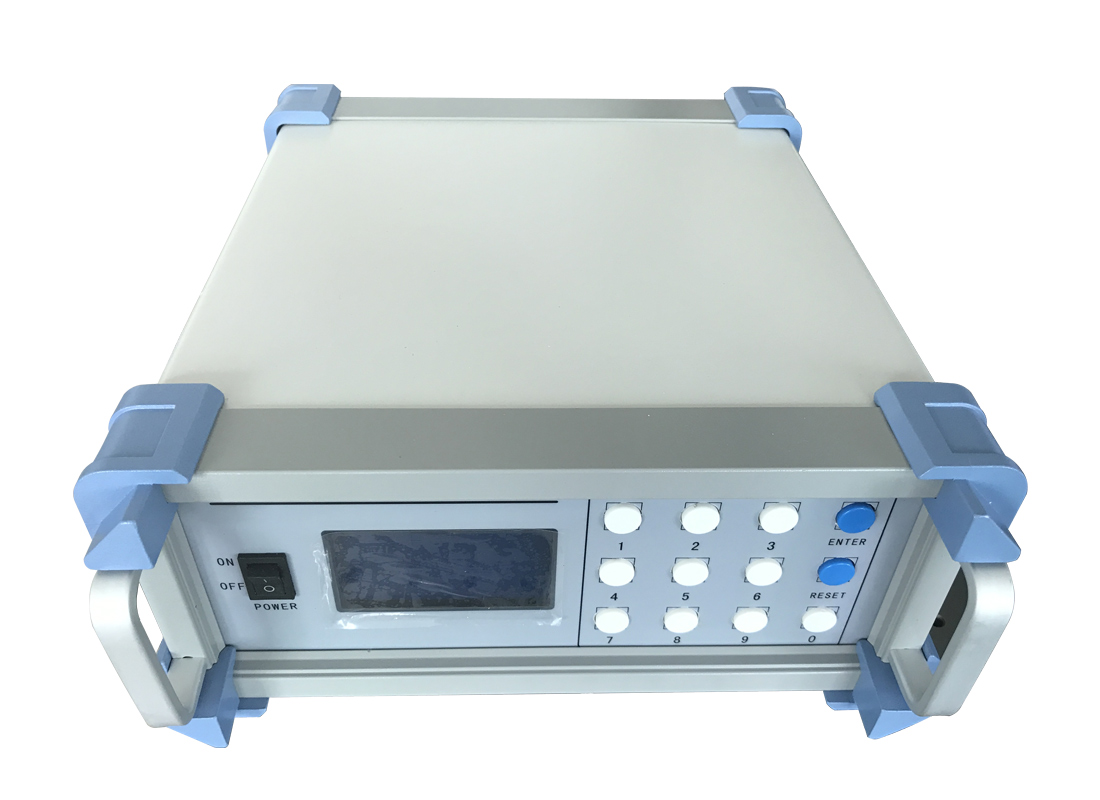 1&times;2 臺式保偏光開關(guān) - 廣西科毅光通信